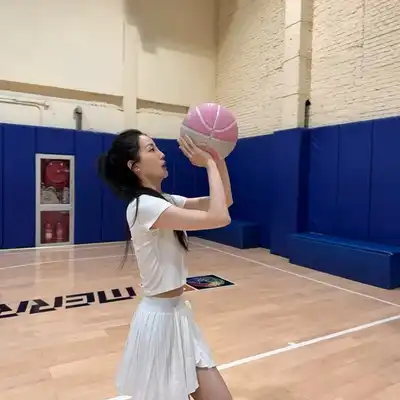 邱洋
